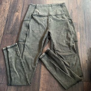 Aerie acid wash ribbed leggings size M